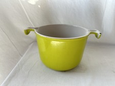 Caquelon le creuset Enzo Mari vert pomme