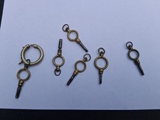 Petit lot de 6 anciennes clés de montres à gousset