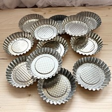 12 moules à tartelette ronds