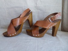 SAN MARINA sandales bois talon cuir marron cloutées T 39