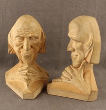 Gaston HAUCHECORNE "Le vieillard malicieux" serre-livres terre-cuite signés 1927