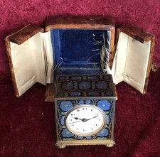 Ancien Réveil de Voyage ZÉNITH Art-déco en Émaux Cloisonnés, dans son coffret.