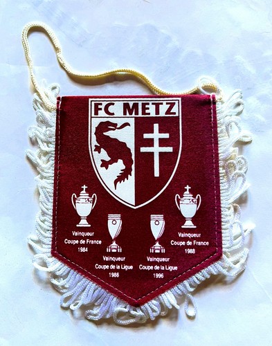 Superbe fanion fc - 90's,