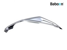 Carénage supérieur avant