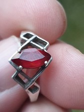 BAGUE EN ARGENT ANCIENNE AVEC