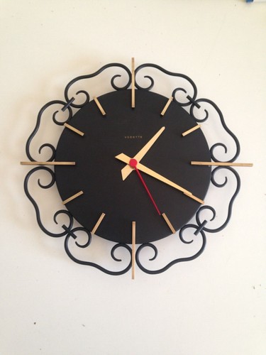 Belle horloge vedette noire - horloge,