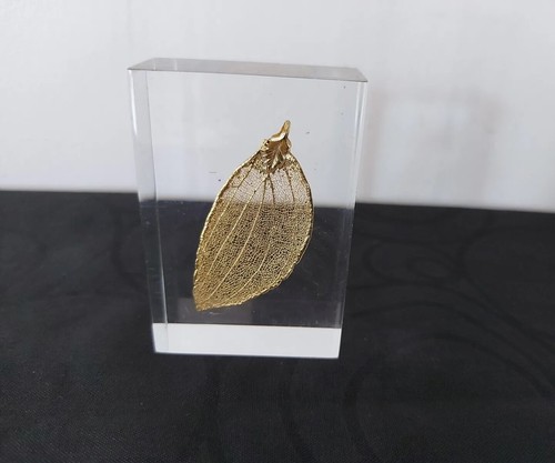 Inclusion résine pendentif