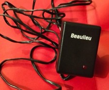 Chargeur pour accus caméra