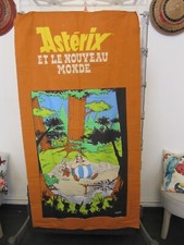 TRES RARE PLV EN TISSU  ASTERIX ET LE NOUVEAU MONDE 180 X 80 CM 1994