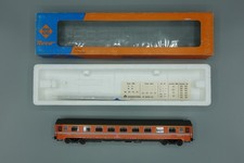 Roco 4236 carriage 1st cl. Fs