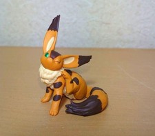 Figurine écureuil renard