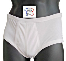 LOT de 3  SLIPS KANGOUROU , BLANCS , TAILLE 3 , 35%coton,65% polyester.