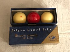 Coffret de 3 boules de billard Français, Belgian Aramith Balls, 61,5mm