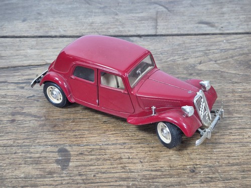 Voiture miniature citroën - voiture,