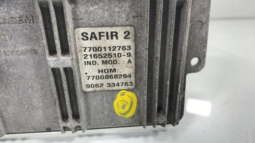 Calculateur moteur renault - calculateur,