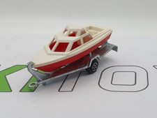 Remorque avec bateau Norev