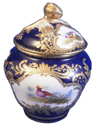 Pot couvert porcelaine - pot,