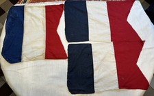 3 Pavilions Français /