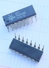 Sescosem Thomson CSF 74151AE Circuit intégré DIP16.