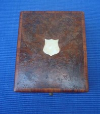 V69 Ecrin Coffret Bois Loupe