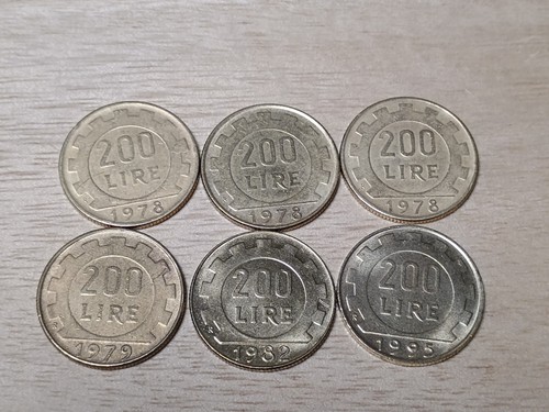 Italie pièces 200 lires - pièces,