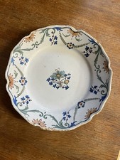 ASSIETTE FAIENCE NEVERS OU LE SUD FIN 18 EME DEBUT 19 EME