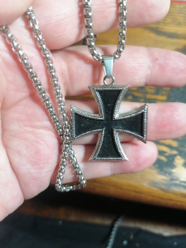Pendentif croix fer - pendentif, de