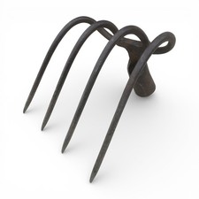 Ancien croc à bêcher de