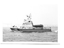 PHOTO MARINE  BATEAU  GARDE COTE TV281  SUEDE