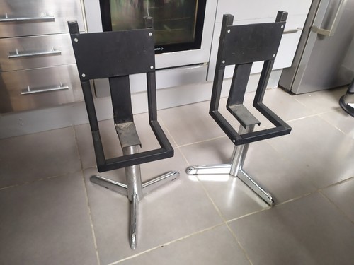 Rare pied support - pied, enceinte