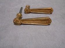 Paire de Poignées de Porte Vintage stylisées en bronze Laiton