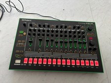 Roland tr8 - roland,