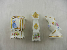 Petits meubles miniatures en porcelaine et oiseau décoration