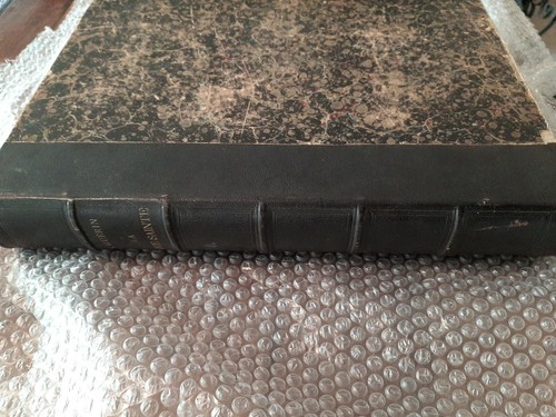 Livre ancien grand - ancien, modèle