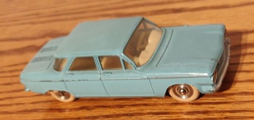 Dinky toys 552 chevrolet - dinky,