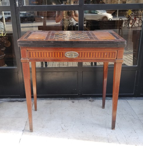 Table jeu ancienne style - de,