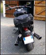 Sac sissi bar en Cuir Souple Simple Modèle pour moto custom harley VN ect ..