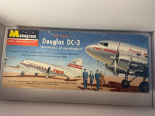 monogram douglas dc-3 model