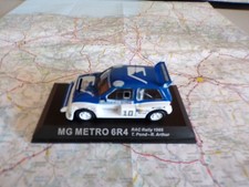 AUSTIN MG Metro 6R4 n°10 RAC Rally 1985 Pond IXO 1/43 sur socle