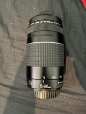 Canon EF 75-300mm f/4-5.6 III Objectif