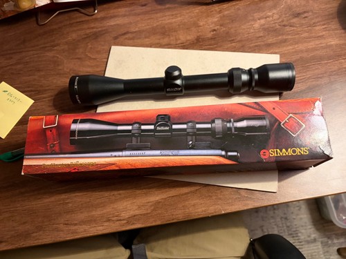 Simmons rifle scope 3x9x40 - simmons,