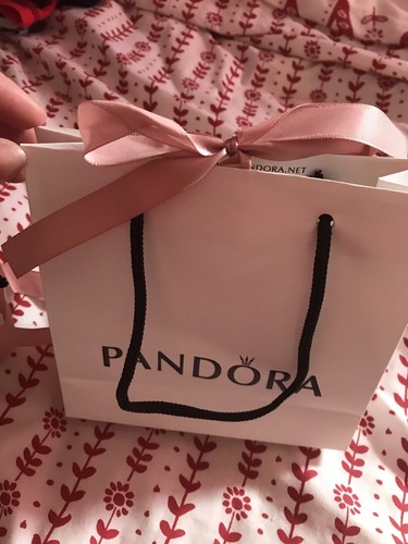 Véritable petit sac - , cadeau