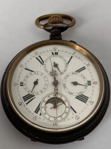 Montre triple quantième et - à,