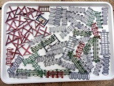 lot  décor plastique  soldat  genre jouet de bazar