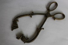 Pince a braise ancienne aux