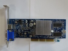 Carte graphique Gigabyte 9200 SE GV-R92S128T - AGP 8x 128Mo