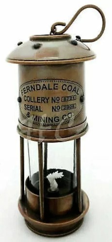 Ancienne lanterne bateau