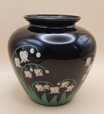 Art Nouveau 1900 - Vase en verre teintée noir à décor de Muguets émaillée