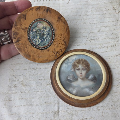 Boite avec miniature peinte - boite,