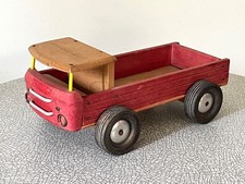 Camion à plateau Dejou en bois ciré